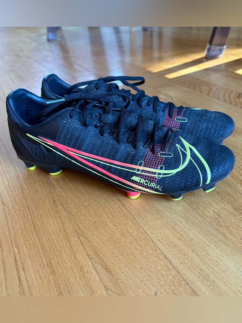 Nike Mercurial Soccer Cleats Vapor 14 Academy FG MG Black Pink Yellow Mens Sz 8